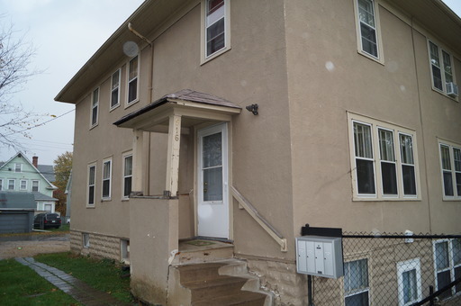 518 Smith Ave S in St. Paul, MN - Foto de edificio - Building Photo
