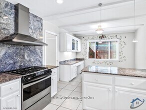 2816 Sycamore Way in Santa Clara, CA - Building Photo - Building Photo