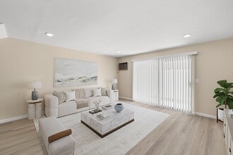 MONTICELLO APARTMENT HOMES in Riverside, CA - Building Photo - Building Photo