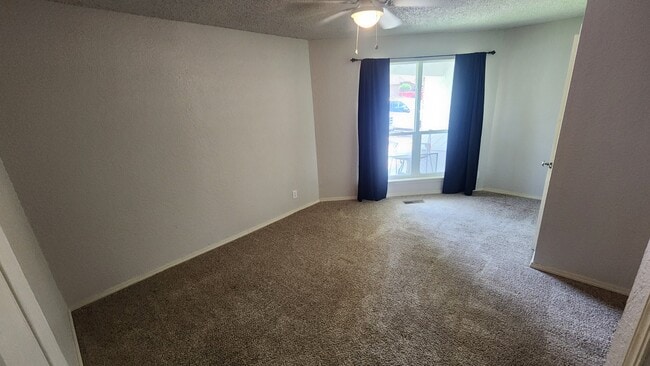 property at 2508 W Dallas Ct