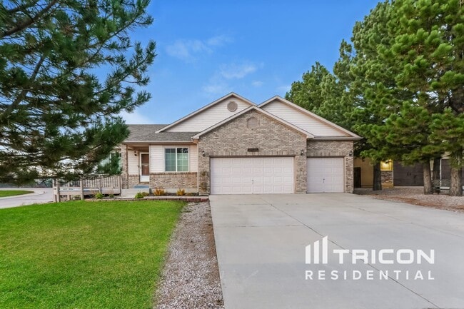 property at 2326 Shoshone Valley Trail