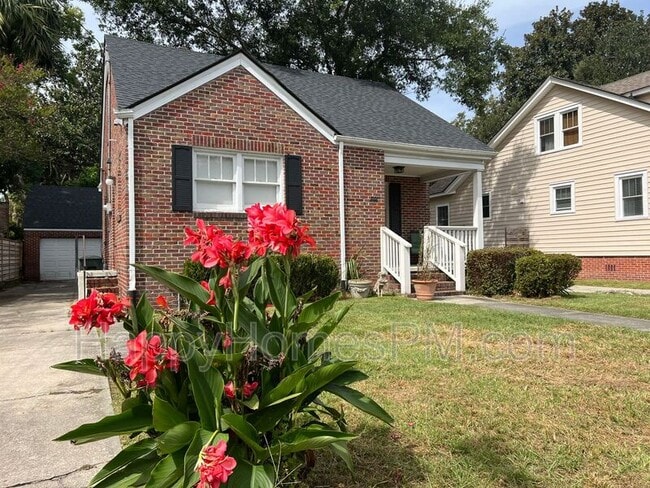 property at 1001 Ashley Ave
