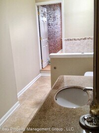 2333 E Fayette St photo'