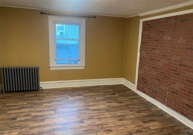 34 E 6th St in Oswego, NY - Building Photo - Building Photo