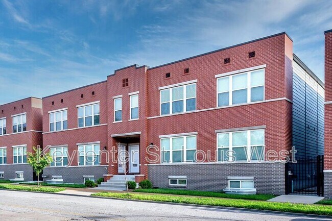 3327 Park Ave in St. Louis, MO - Building Photo - Building Photo