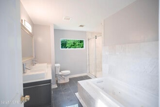 59 Charles St in Matawan, NJ - Building Photo - Building Photo