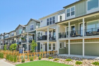 14952 Gladshine Dr in Parker, CO - Building Photo - Building Photo