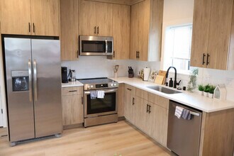 204 E 35th St in Vancouver, WA - Building Photo - Building Photo