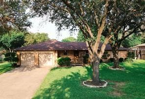518 Harn Dr in Lewisville, TX - Foto de edificio - Building Photo