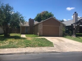 7257 Lansbury Dr in San Antonio, TX - Building Photo