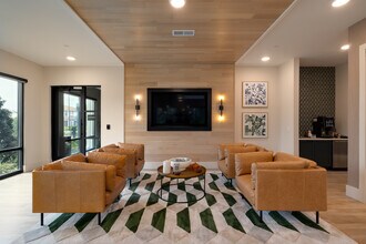 Maren Apartments in North Venice, FL - Foto de edificio - Lobby