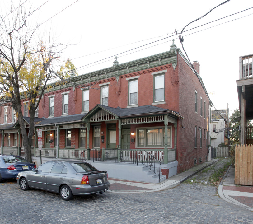 401-407 S 7th St in Camden, NJ - Building Photo