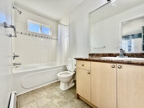 35215 Delair Rd in Abbotsford, BC - Building Photo - Building Photo