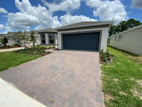 2462 Southlawn Ln in Clermont, FL - Building Photo - Building Photo