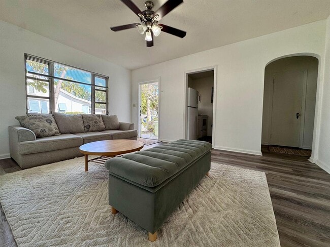 property at 415 6th Ave N