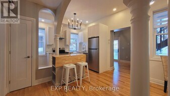 159-159 James St in Ottawa, ON - Building Photo