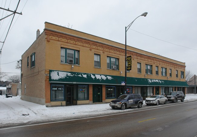 435-445 E 71st St in Chicago, IL - Foto de edificio - Building Photo