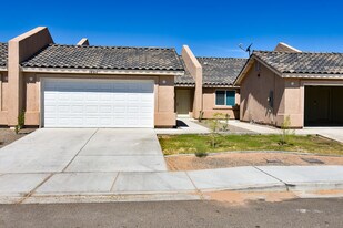 3886 S Brianna Dr in Yuma, AZ - Building Photo