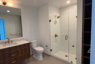 17 Lattimore Ct, Unit A7 in Boston, MA - Foto de edificio - Building Photo