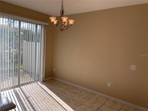 2121 Victoria Glen Dr in Sanford, FL - Building Photo - Building Photo