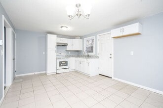 77 Chester St in Springfield, MA - Building Photo - Building Photo