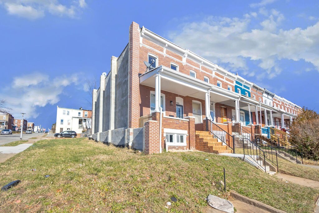 1802 E 28th St in Baltimore, MD - Building Photo