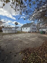 40 Sundance St in Warwick, RI - Building Photo - Building Photo