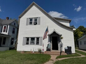 1218 E Broadway in Logansport, IN - Building Photo