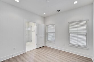 1006 Muse Ln in Austin, TX - Building Photo - Building Photo