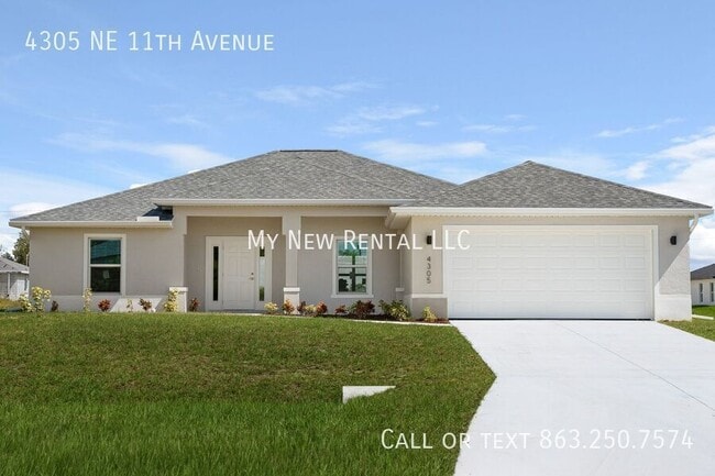 4305 NE 11th Ave in Cape Coral, FL - Building Photo - Building Photo