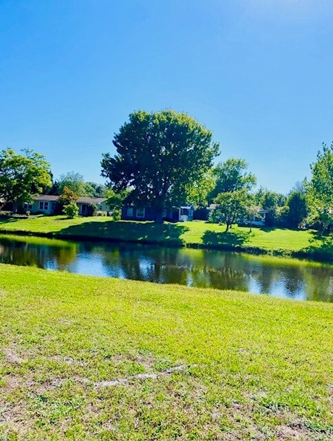 236 Lily Rd in St. Augustine, FL - Foto de edificio - Building Photo