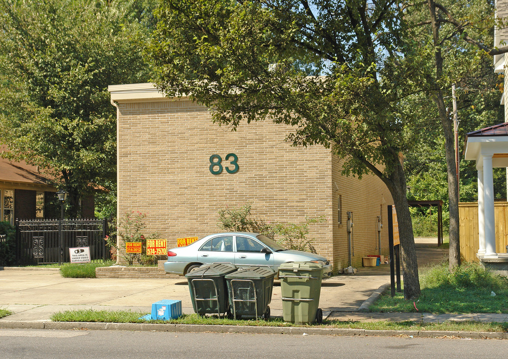 83 Cooper St in Memphis, TN - Building Photo