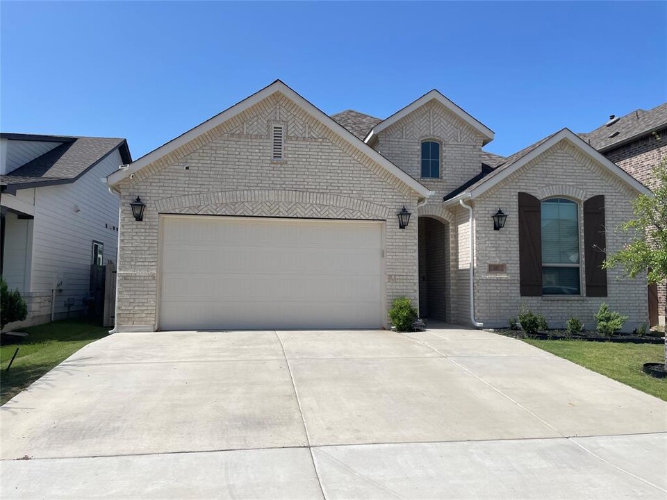 117 Stone Fork Ln in Hutto, TX - Building Photo