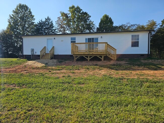 719 Long Branch Rd in Grover, NC - Building Photo - Building Photo