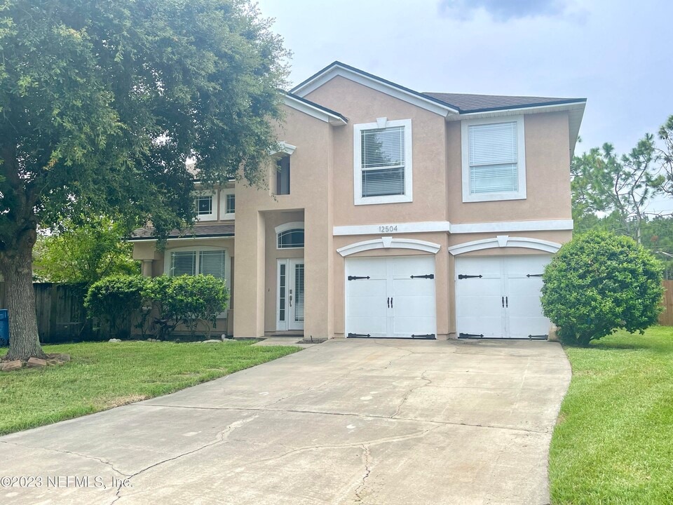 12504 Brookchase Ln in Jacksonville, FL - Building Photo