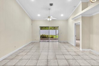 52 Lariat Cir in Boca Raton, FL - Building Photo - Building Photo