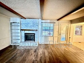 6310 S 72nd E Pl in Tulsa, OK - Building Photo - Building Photo