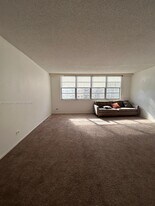 251-174 174th St in Sunny Isles Beach, FL - Building Photo