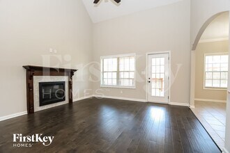 1594 Raven Rd in Clarksville, TN - Building Photo - Building Photo