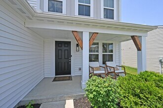 5595 Noble Ct in South Lebanon, OH - Building Photo - Building Photo