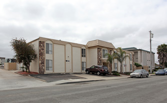 Emory St Apartments