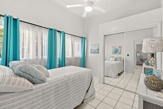 1566 Kealia Dr in Honolulu, HI - Foto de edificio - Building Photo