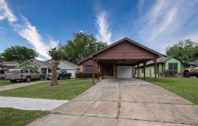 4632 Greenwood Dr in Rosenberg, TX - Building Photo - Building Photo