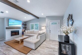 1170 19th St N in Jacksonville Beach, FL - Building Photo - Building Photo