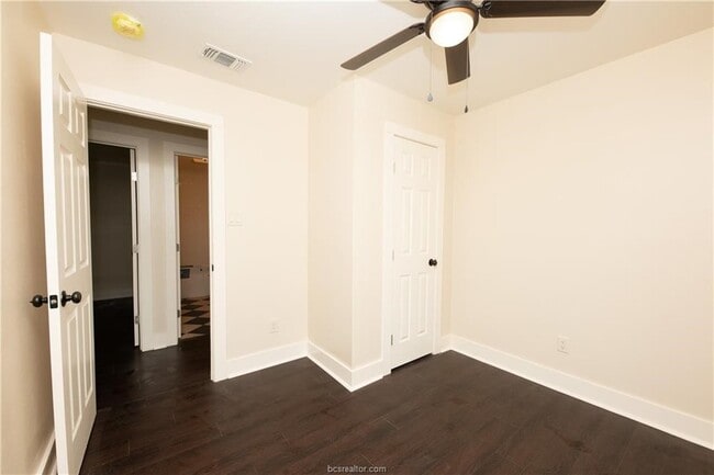 property at 535 Husk Ln