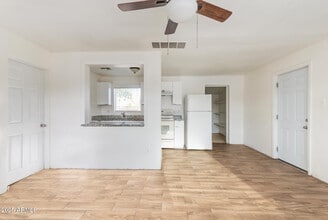 409 N Delaware St in Chandler, AZ - Building Photo - Building Photo