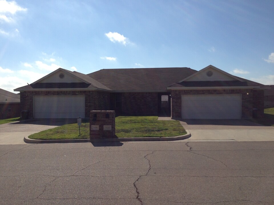 3097-4001 Clydesdale Way in Waco, TX - Foto de edificio