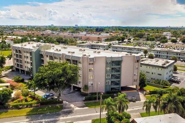 property at 505 Spencer Dr