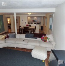 19 South St, Unit B1 in Boston, MA - Foto de edificio - Building Photo