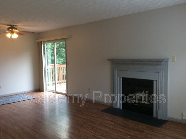 property at 2882 Silver Maple Ct